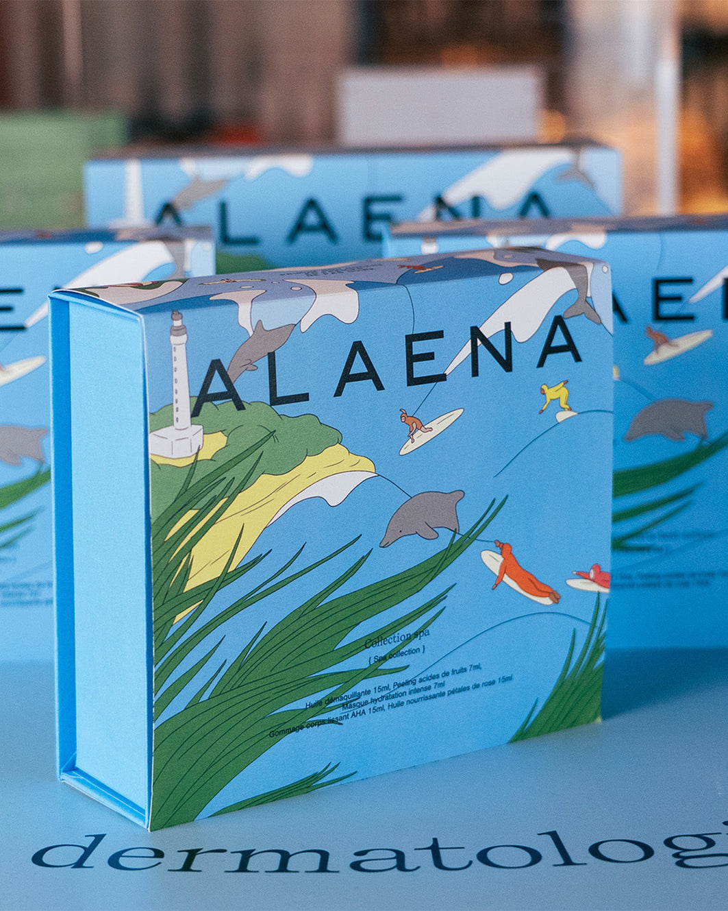Les coffrets illustrés Ana Tortos x Alaena : une rencontre entre art et cosmétologie du vivant