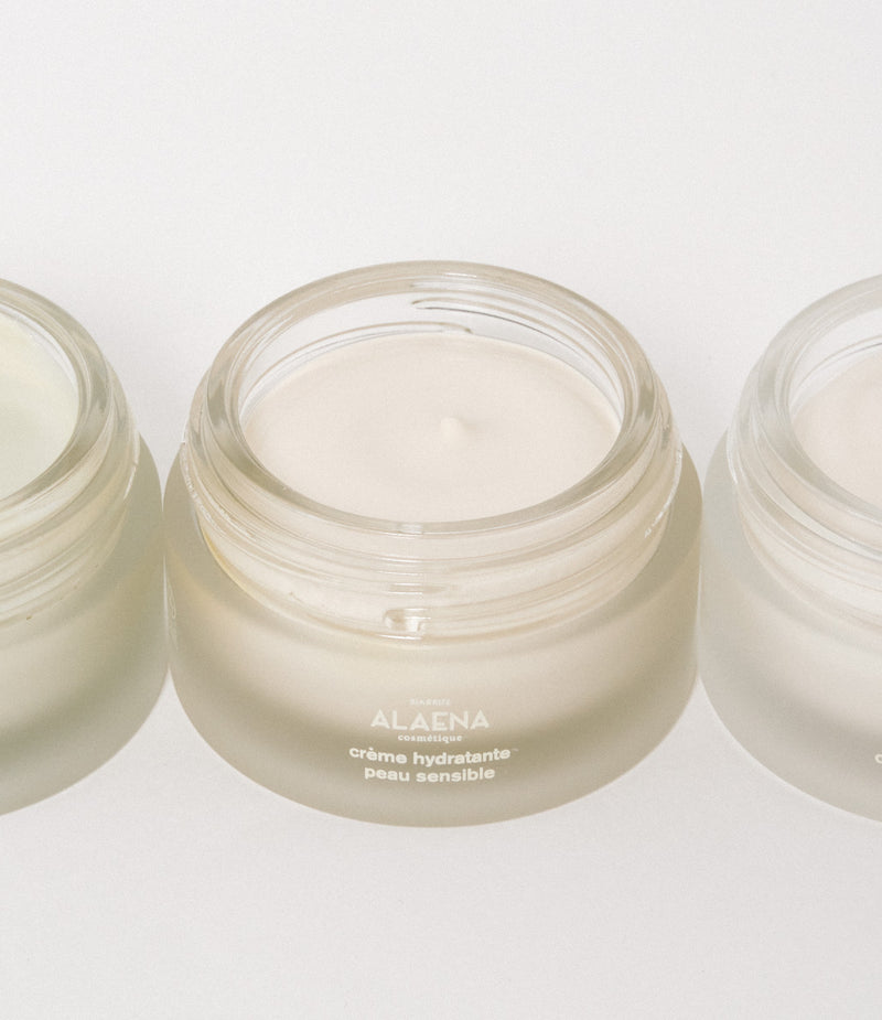 Comment bien choisir sa crème hydratante ? Les conseils de notre dermatologue