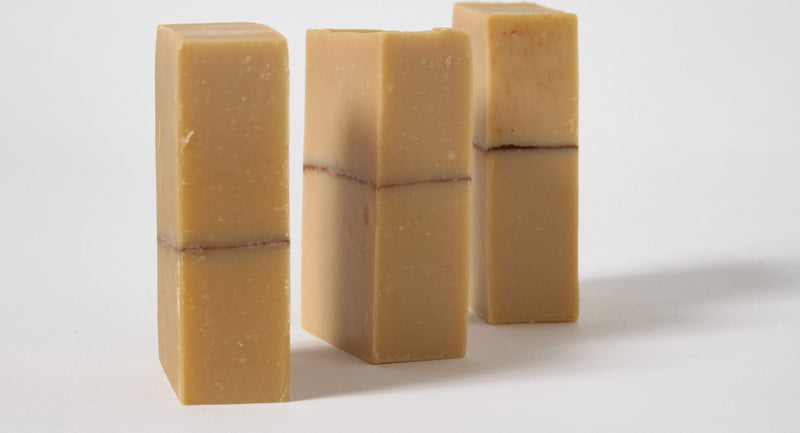 3 bonnes raisons de nettoyer sa peau avec un savon